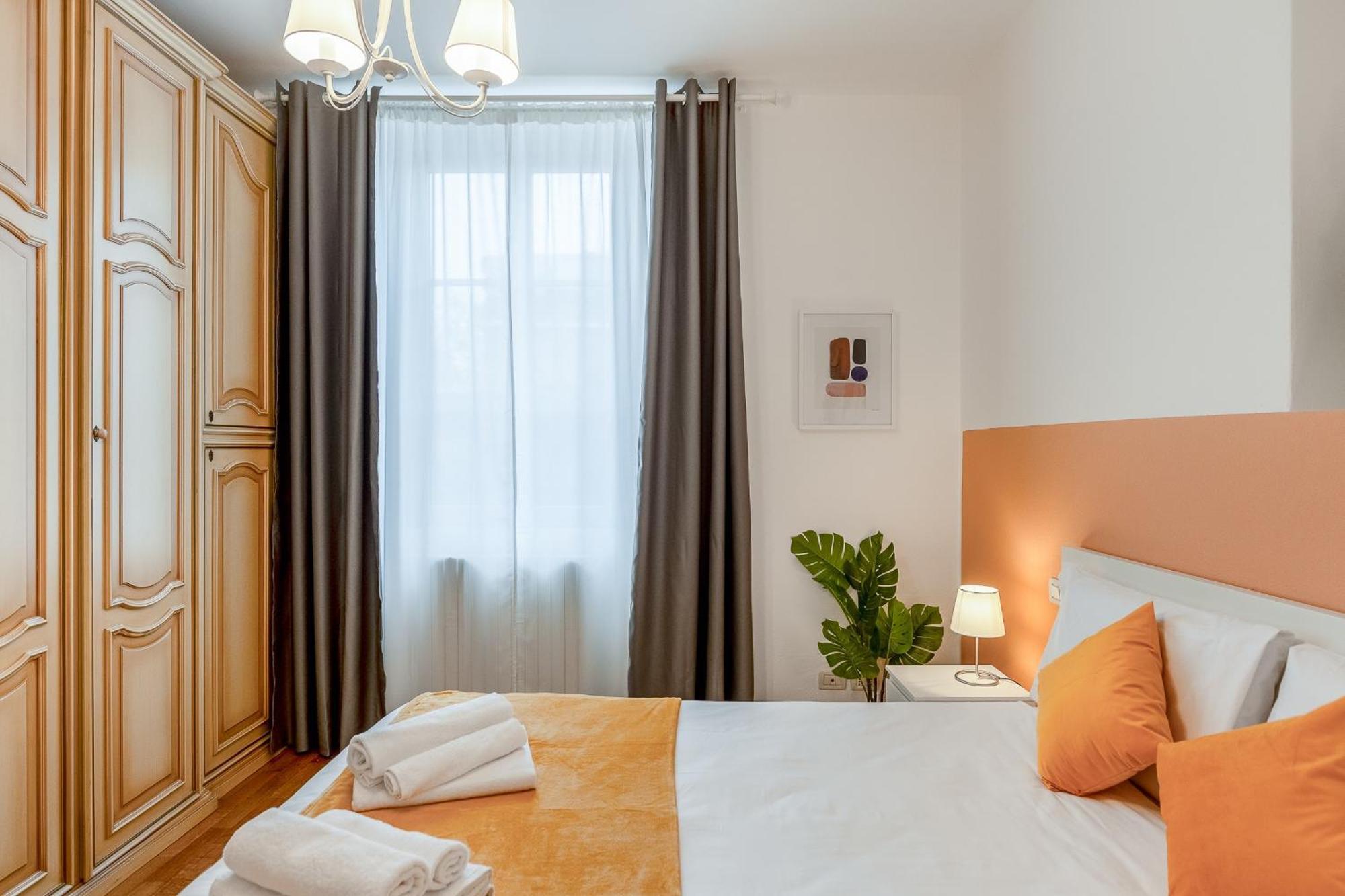 "Suite Elegance Brera" Milão Exterior foto