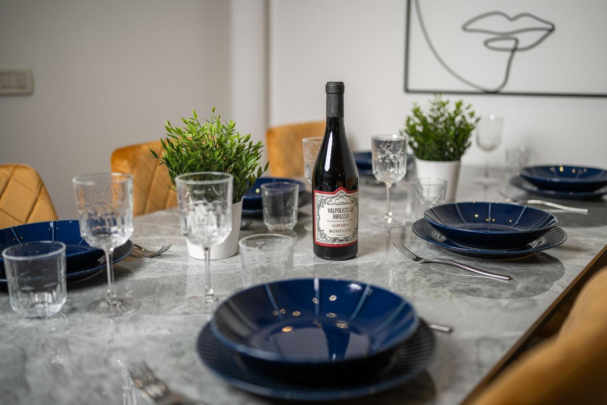 "Suite Elegance Brera" Milão Exterior foto
